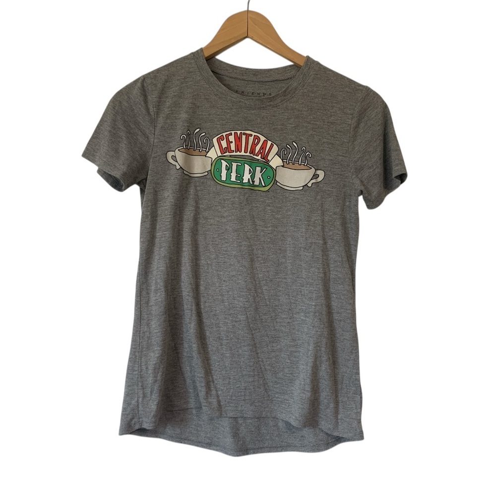 Gray FRIENDS Central Perk Graphic T-Shirt Woman’s Size XS